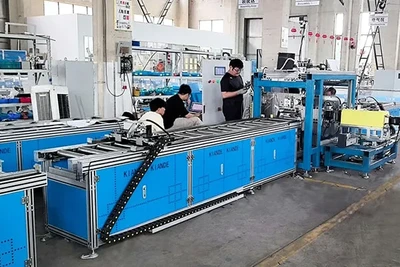 Máquina Automática de Encintado de Aislamiento para Barras Colectoras