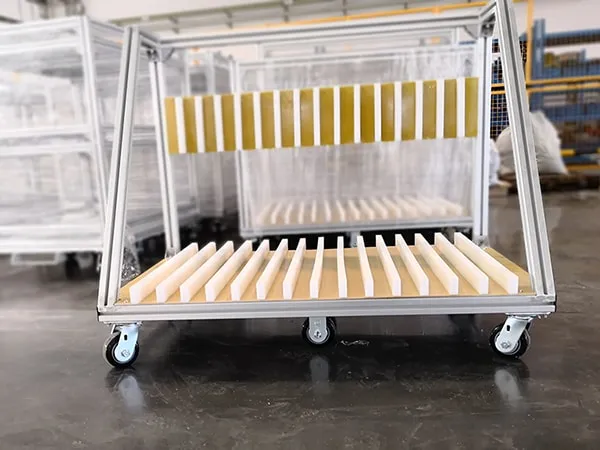 Herramental y Dispositivos de Montaje para Líneas de Producción de Barras Colectoras