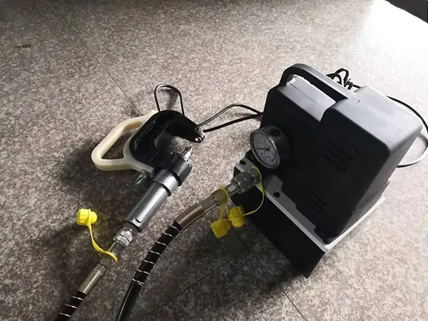Extractor de Remaches (Rivet Remover)
