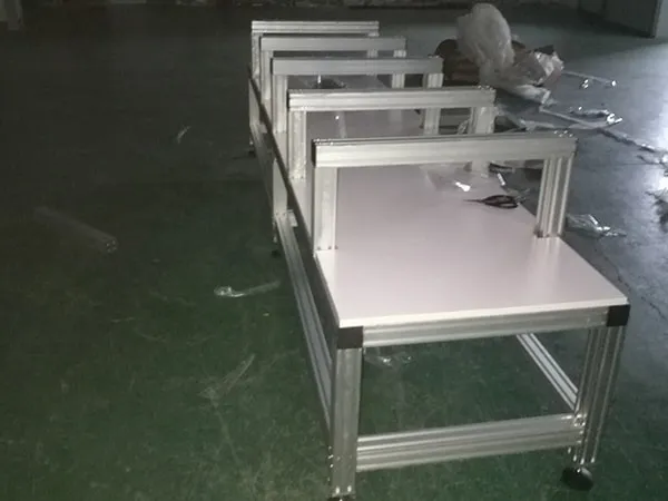 Mesa para Encintado Manual de Aislamiento de Barras Colectoras